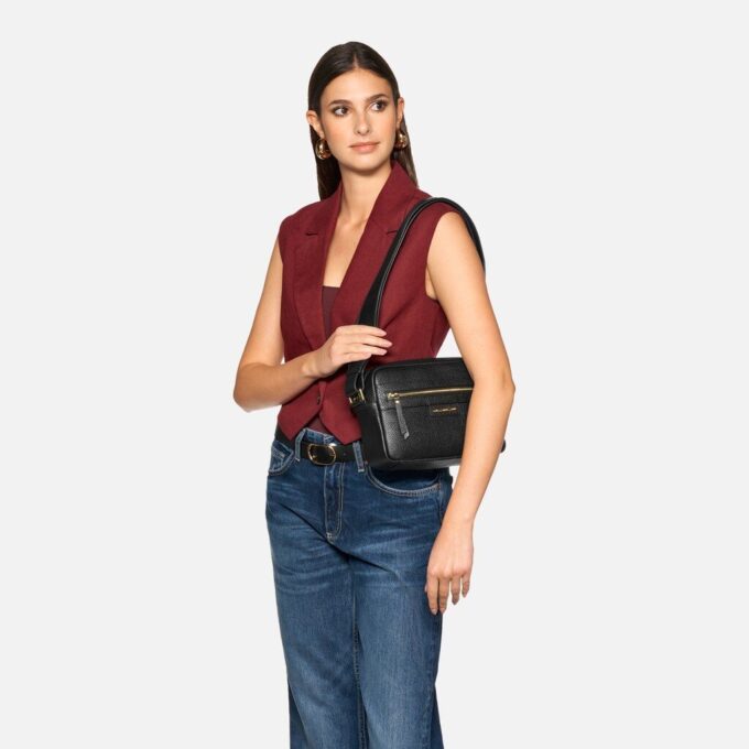 Blandine Woman Blandine Woman