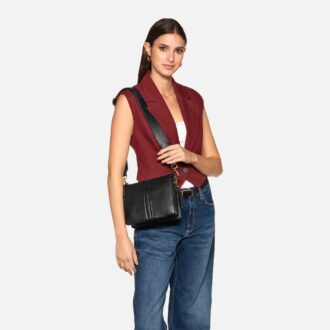 Clarissy Woman