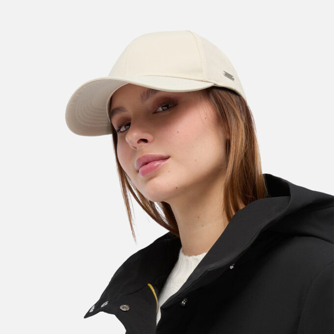 Faloria Woman Faloria Woman