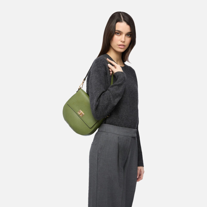 Flavie Woman Flavie Woman