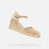 Gelsa Low Woman Gelsa Low Woman