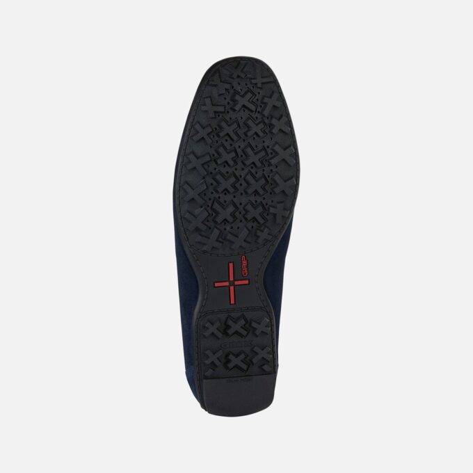 Kosmopolis + Grip Man Kosmopolis + Grip Man