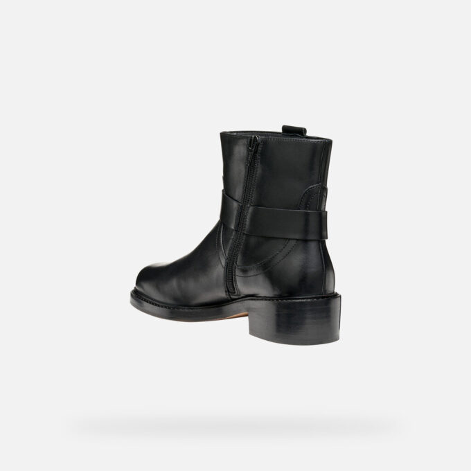 Nalvia Woman Nalvia Woman