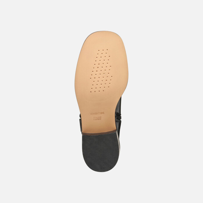 Nalvia Woman Nalvia Woman
